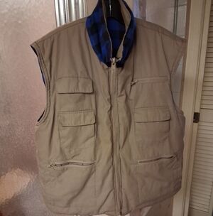 Reversible Puffer Vest Mens XL Blue Buffalo Plaid Khaki Branded Lion Vintage